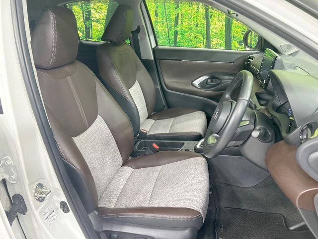 YARIS CROSS HYBRID