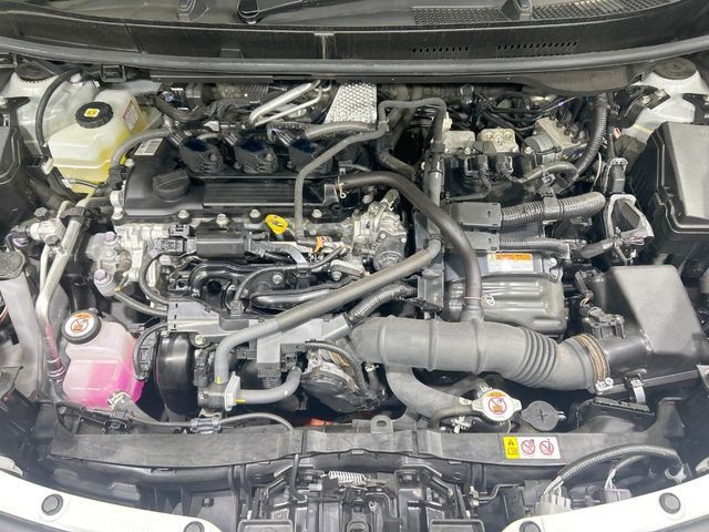 YARIS CROSS HYBRID