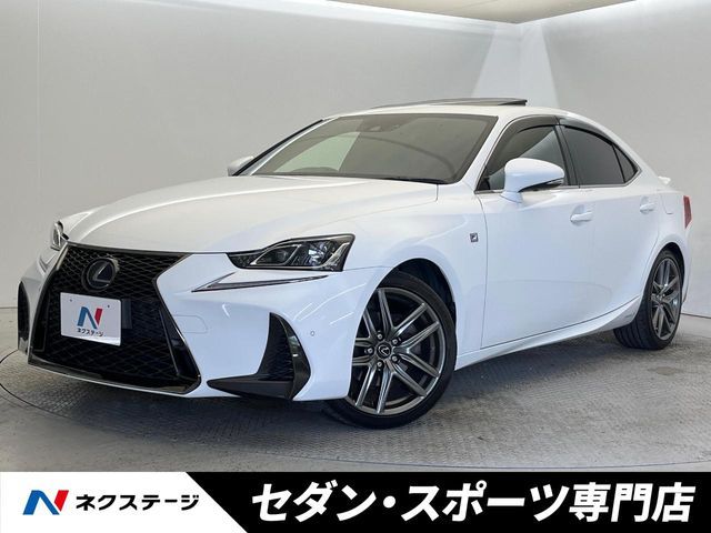 LEXUS IS300h