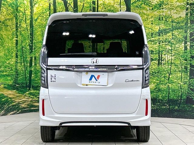 N-BOX CUSTOM