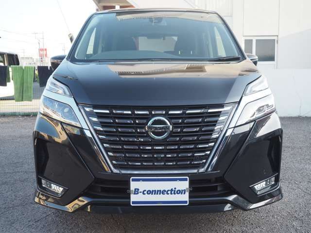 SERENA  S-HYBRID 4WD
