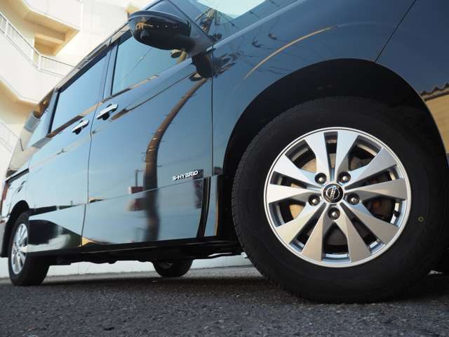 SERENA  S-HYBRID 4WD