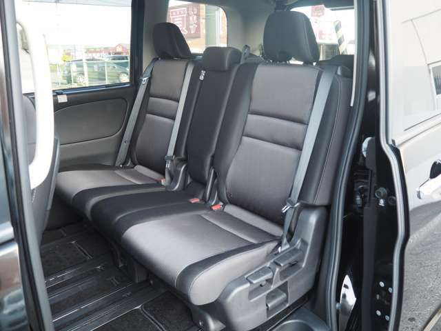 SERENA  S-HYBRID 4WD