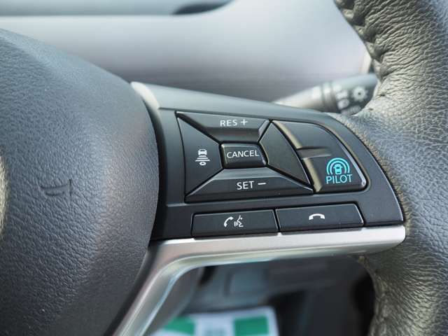 SERENA  S-HYBRID 4WD