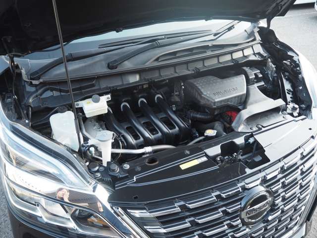 SERENA  S-HYBRID 4WD