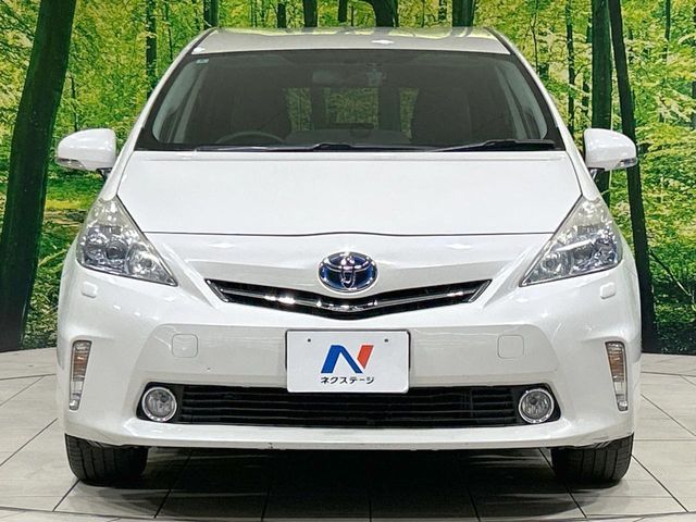 PRIUS Alpha
