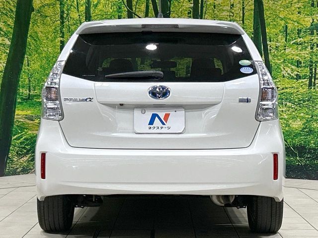 PRIUS Alpha