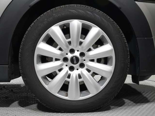 BMW MINI COOPER SE CROSSOVER
