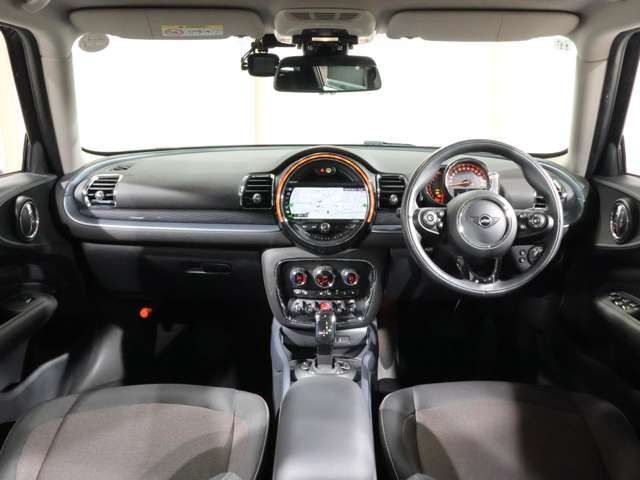 MINI COOPER CLUBMAN