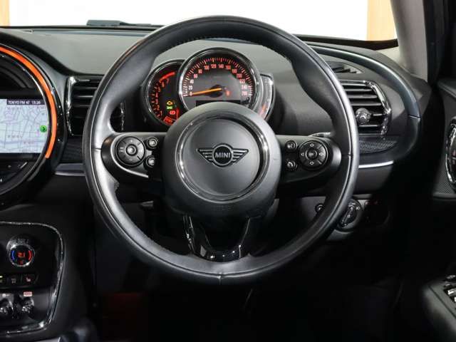 MINI COOPER CLUBMAN