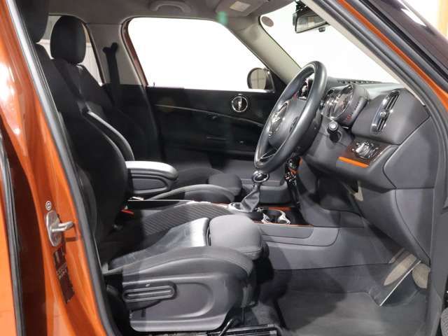 BMW MINI COOPER D CROSSOVER