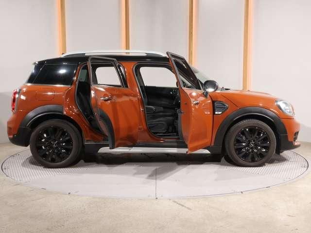 BMW MINI COOPER D CROSSOVER