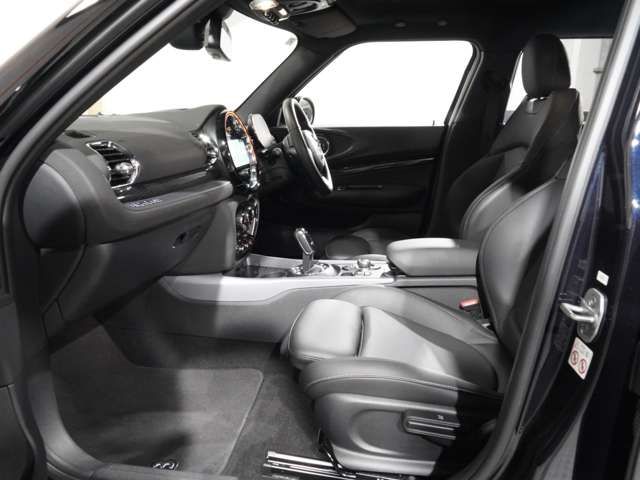 MINI COOPER D CLUBMAN
