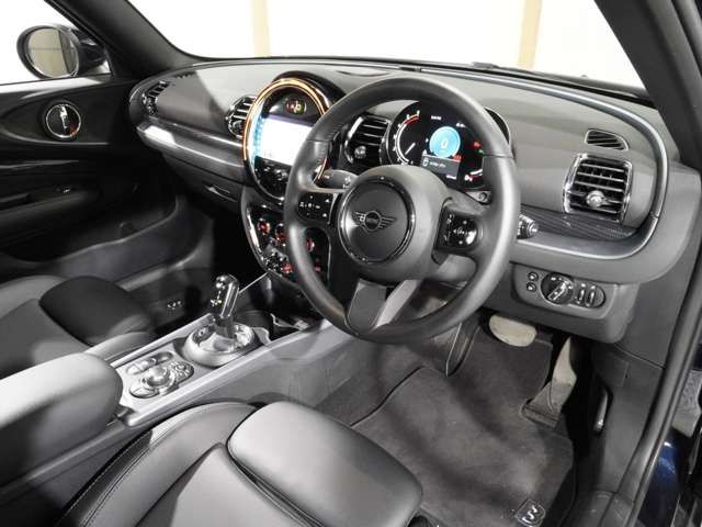 MINI COOPER D CLUBMAN
