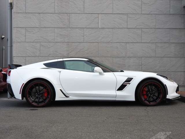 CHEVROLET CORVETTE COUPE