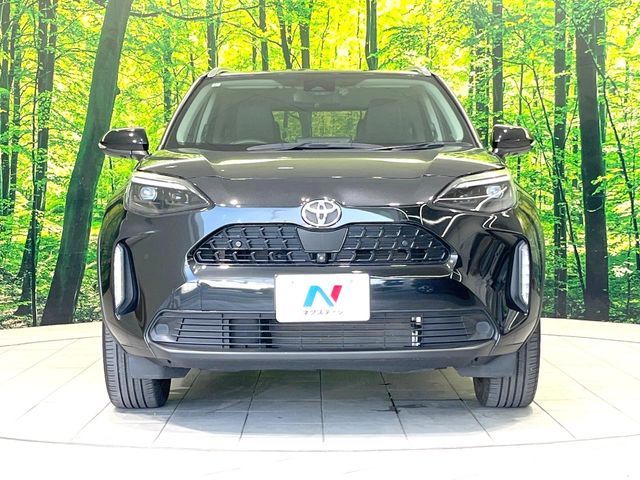YARIS CROSS