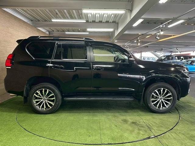 LANDCRUISER PRADO