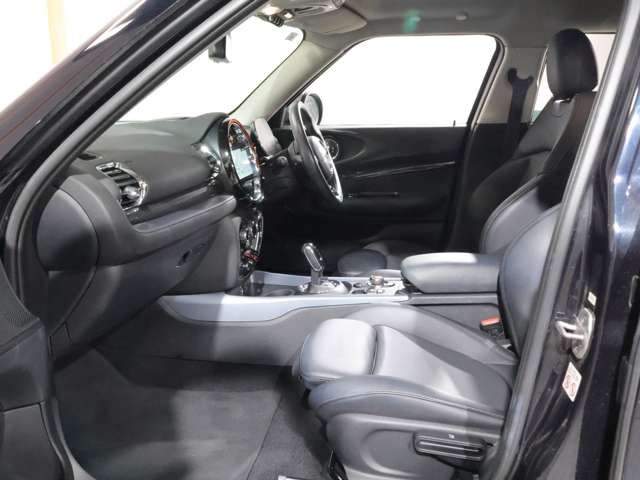 MINI COOPER D CLUBMAN