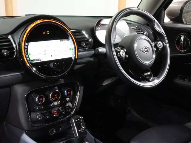MINI COOPER D CLUBMAN