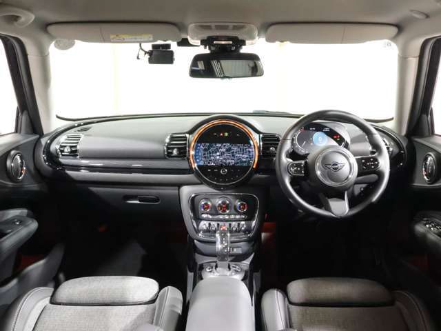 MINI COOPER CLUBMAN