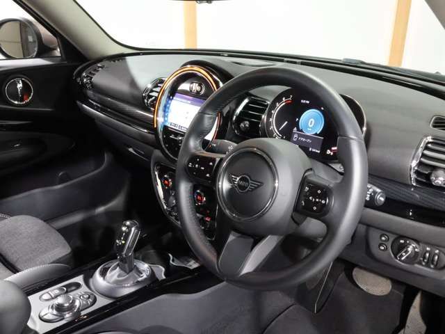 MINI COOPER CLUBMAN
