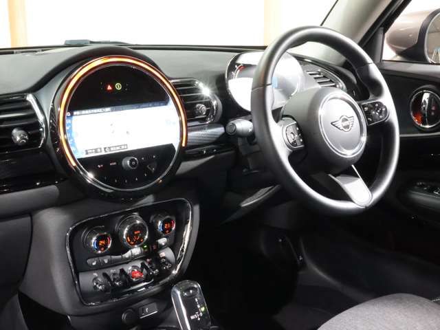 MINI COOPER CLUBMAN