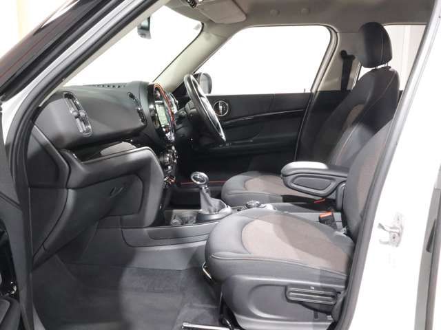 BMW MINI COOPER D CROSSOVER