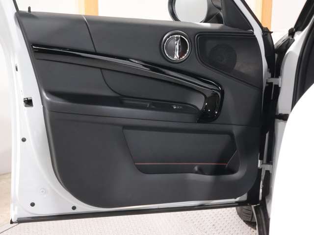 BMW MINI COOPER D CROSSOVER