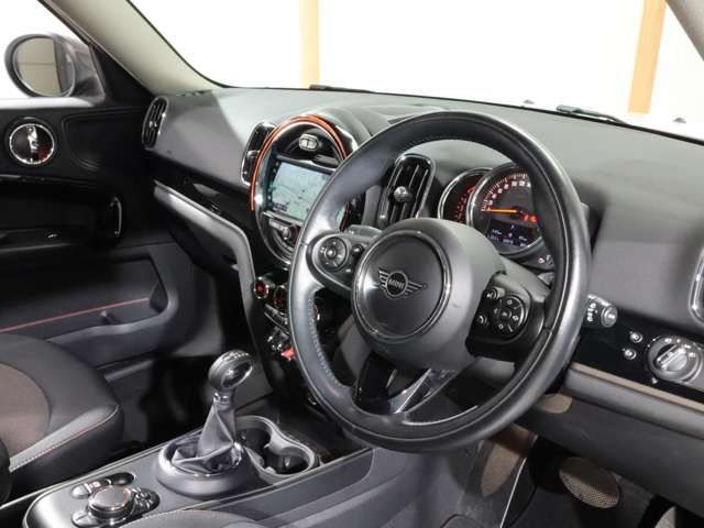 BMW MINI COOPER D CROSSOVER