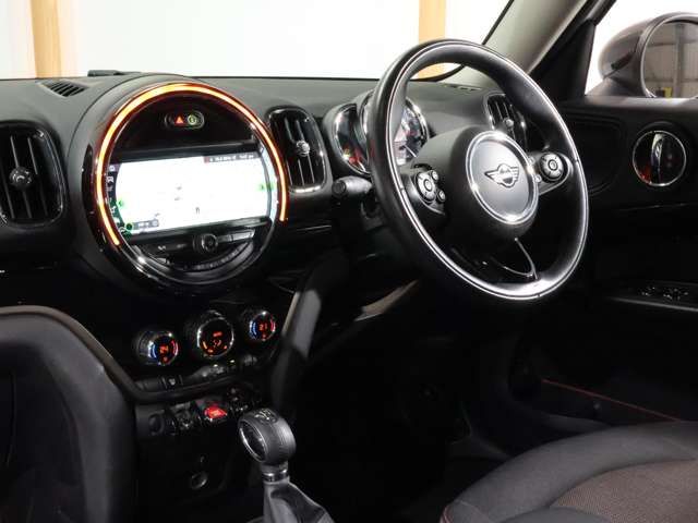 BMW MINI COOPER D CROSSOVER
