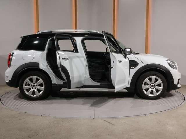 BMW MINI COOPER D CROSSOVER
