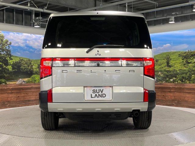 DELICA D:5 4WD