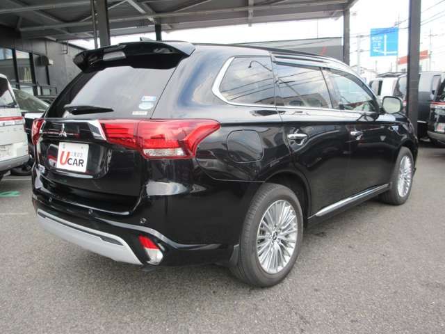 OUTLANDER PHEV