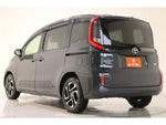 SIENTA HYBRID