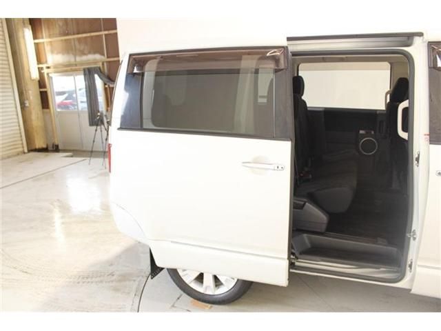 DELICA D:5 4WD