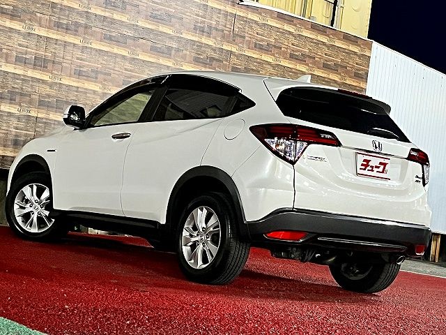 VEZEL HYBRID 4WD