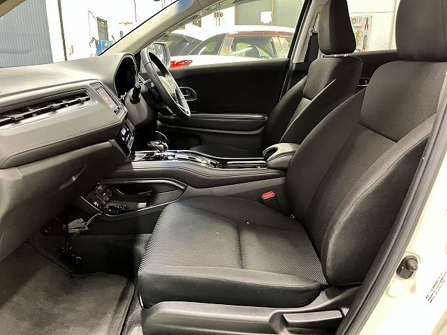 VEZEL HYBRID 4WD