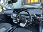 PRIUS 4WD