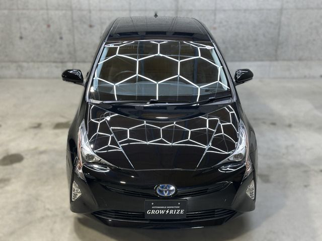 PRIUS 4WD