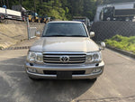 LANDCRUISER van