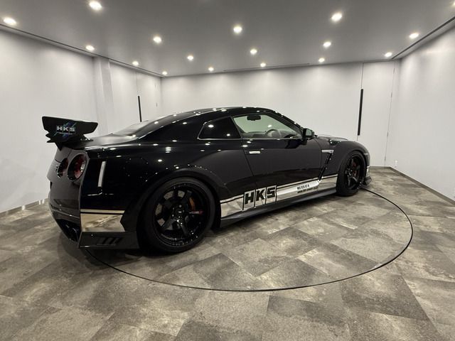 GT-R