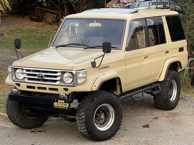 LANDCRUISER van