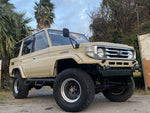 LANDCRUISER van