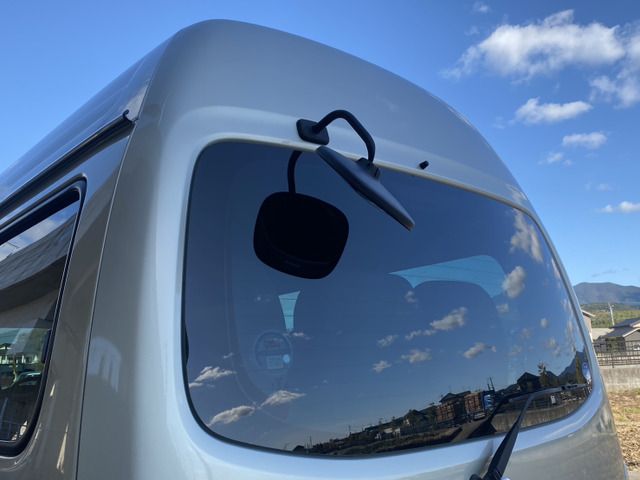 CARAVAN coach