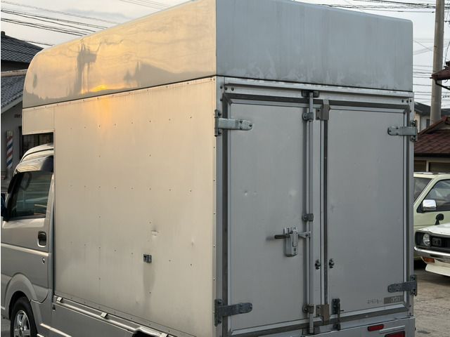 CARRY truck