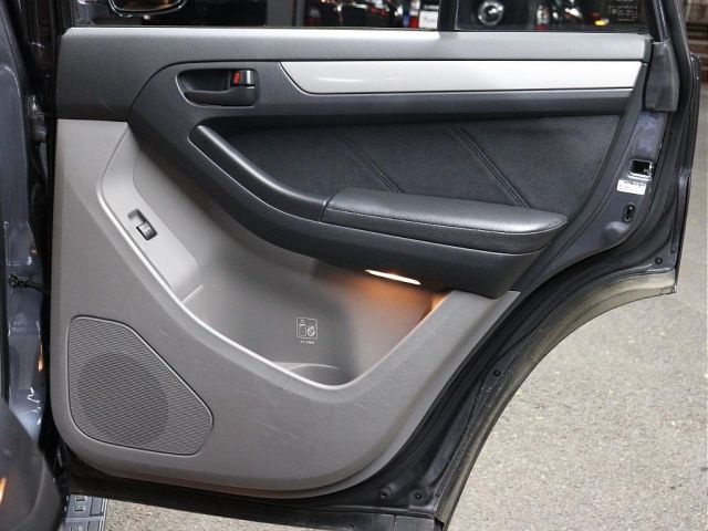 HILUXSURF wagon 4WD
