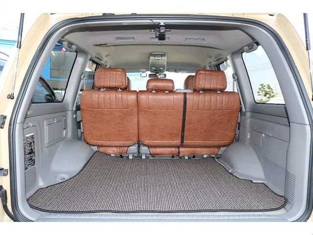 LANDCRUISER wagon