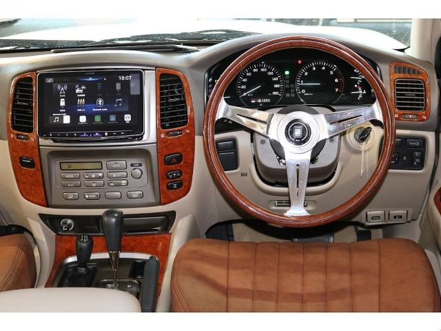 LANDCRUISER wagon