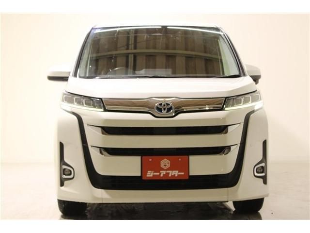 NOAH HYBRID 4WD