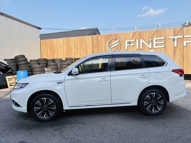 OUTLANDER PHEV